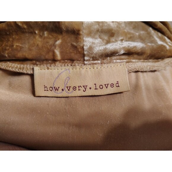 How Very Loved Large Crushed Velvet Cardigan, Gold Tone, Embroidered Lagenlook - Picture 4 of 5